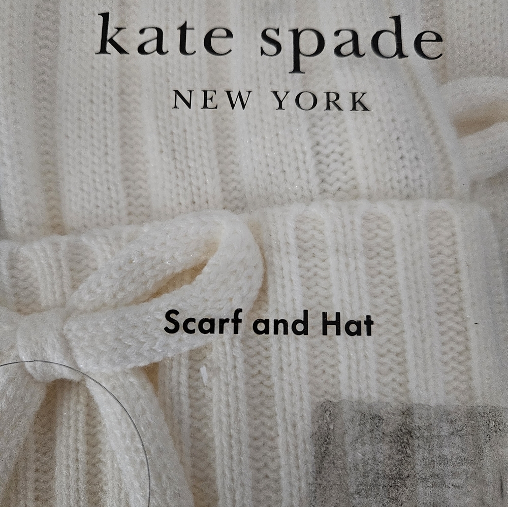 Kate Spade NY NWT Scarf/Beanie Set - Picture 3 of 4